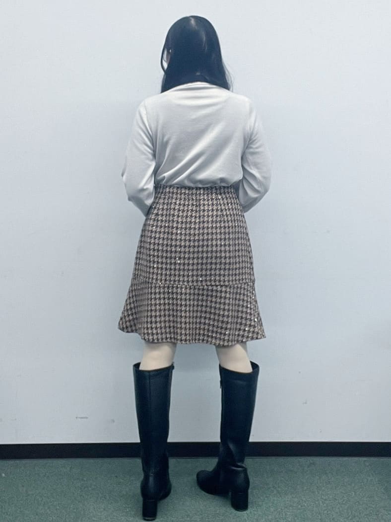 Hitomiさんの「index｜ラメスパンコール千鳥柄ペプラムミニスカート【洗濯機OK／イージーアイロン】」を使ったコーディネート