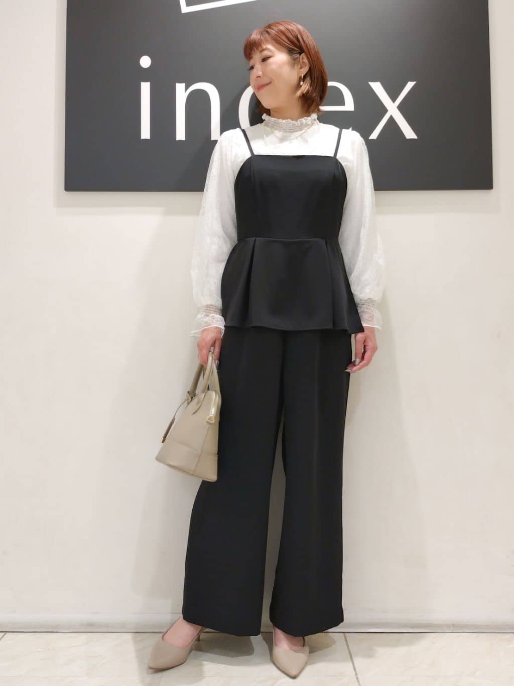 n.さんの「index｜◆シャーリング総レーストップス【洗濯機洗い可】」を使ったコーディネート