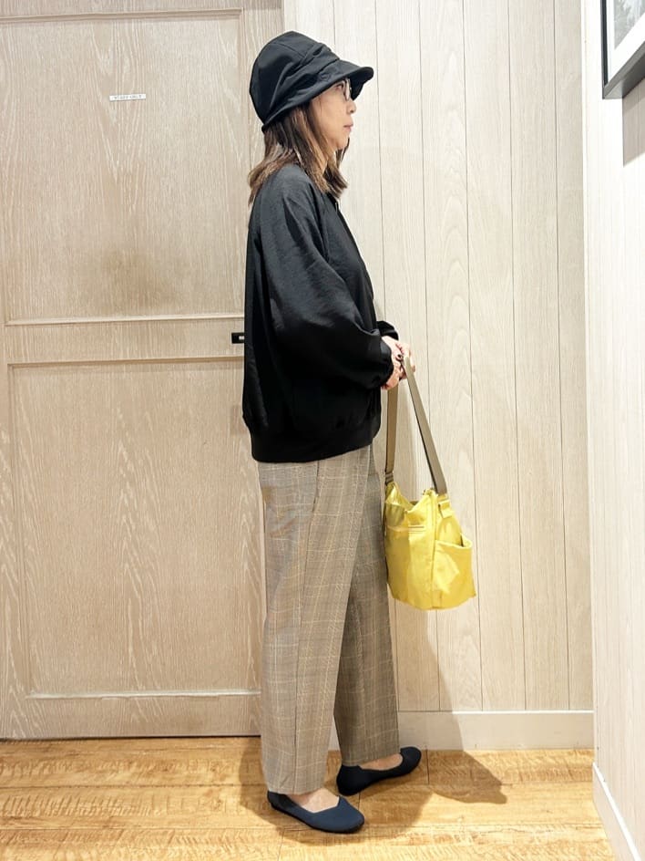 yukaさんの「SHOO･LA･RUE｜【洗濯機可/S-LL】さっと羽織れる 軽量リブブルゾン」を使ったコーディネート