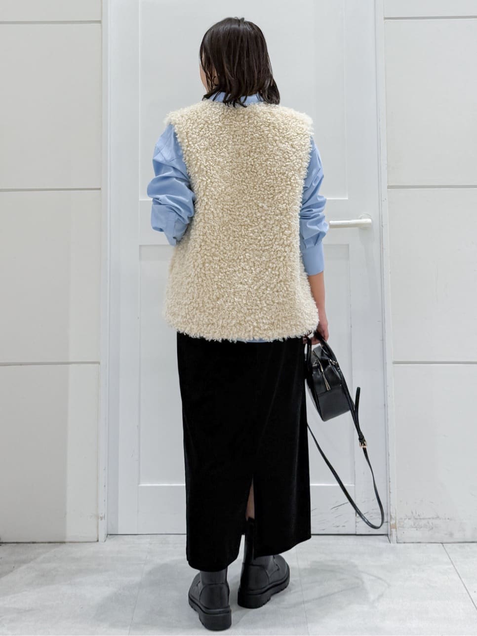 yuka.aさんの「OPAQUE.CLIP｜ポケット刺繍レギュラーカラーシャツ【洗濯機OK】」を使ったコーディネート