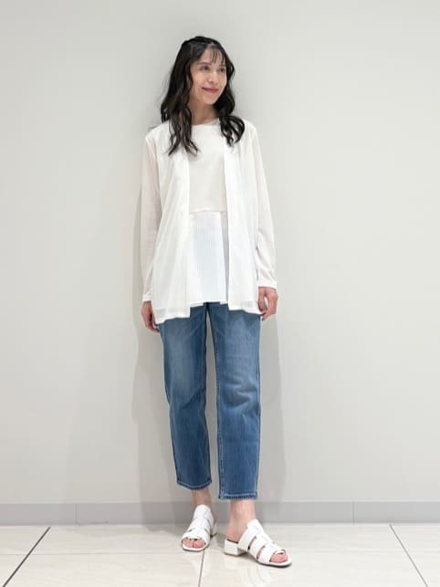 kayoさんの「INDIVI｜【洗える／レイヤードにも活躍】ペプラムインナートップス」を使ったコーディネート