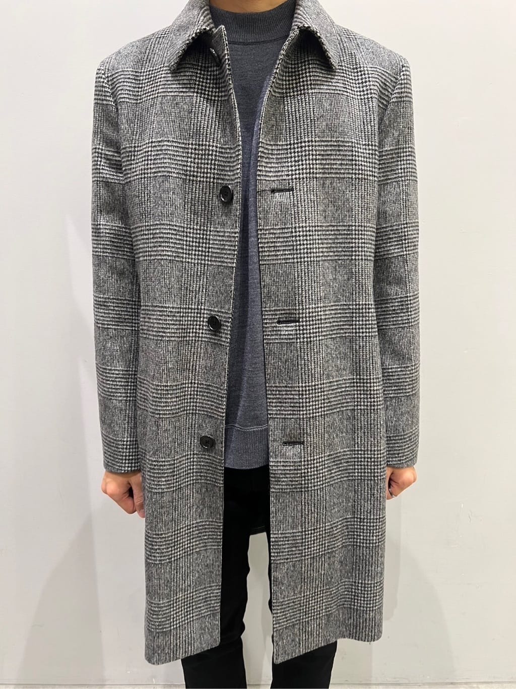 SHOOさんの「TAKEO KIKUCHI｜【Sサイズ～】ストレッチ デニム パンツ」を使ったコーディネート