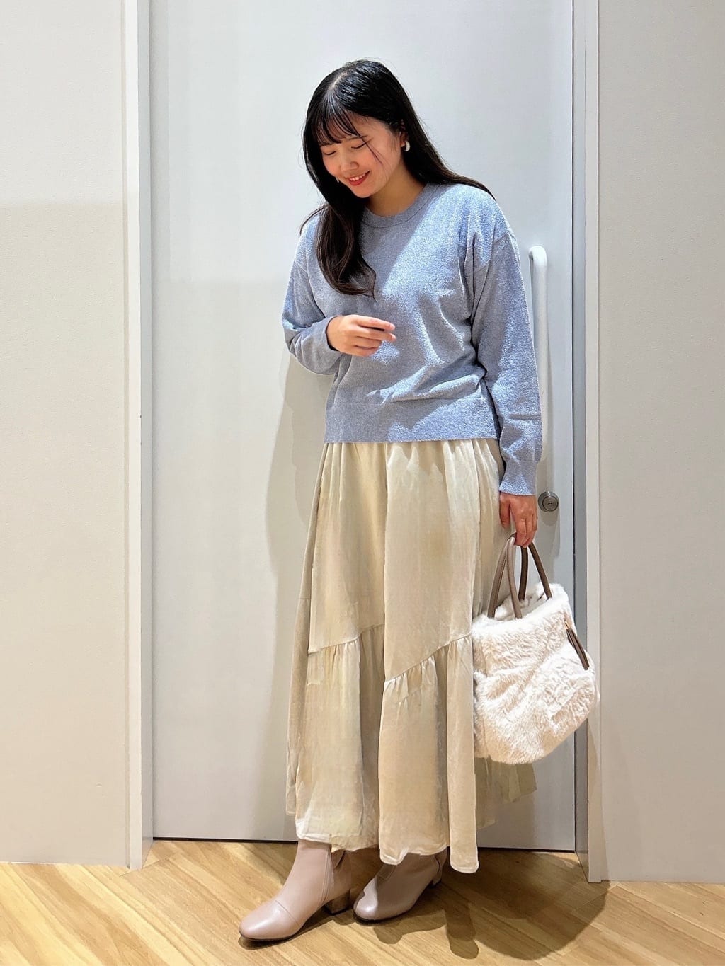 みいさんの「grove｜ラメモールヤーンプルオーバーニット」を使ったコーディネート
