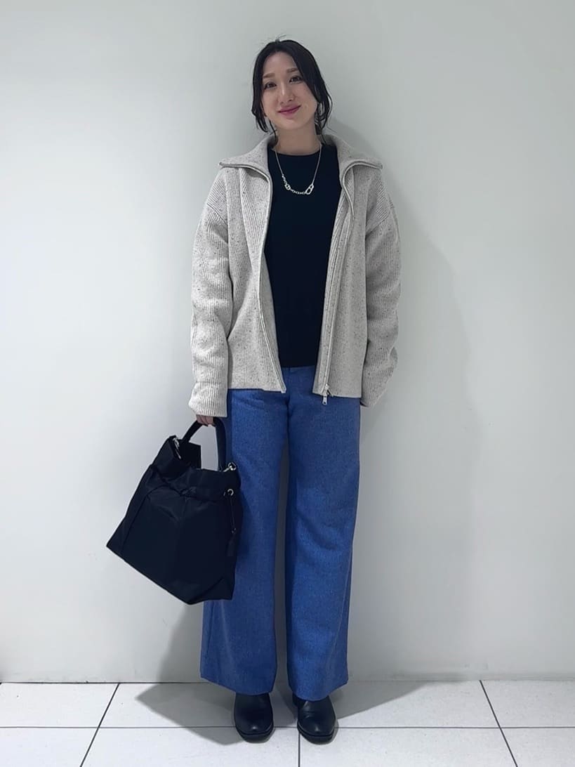 そんさんの「INDIVI｜【洗える】カラーネップ ダブルジップカーディガン」を使ったコーディネート