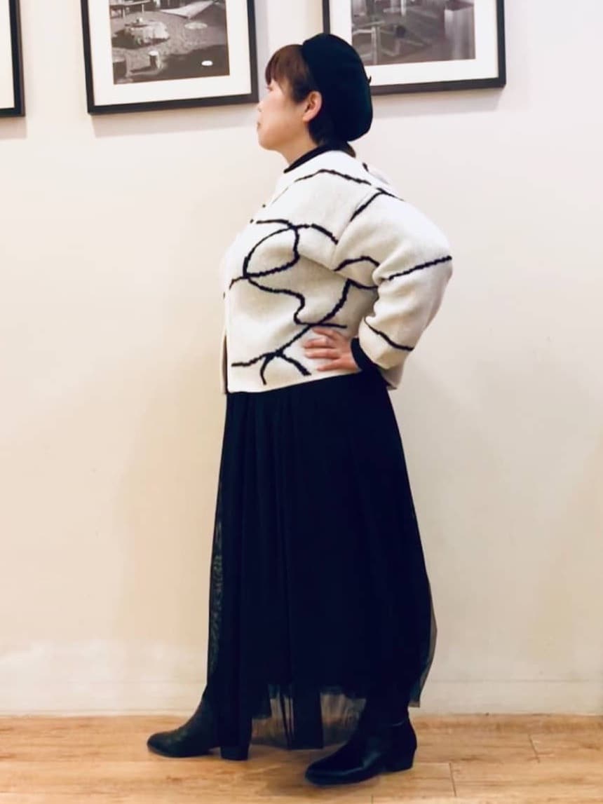 YYYさんの「SHOO･LA･RUE｜◆【セレモニーからデイリーまで】女性らしさあふれる チュールスカート」を使ったコーディネート