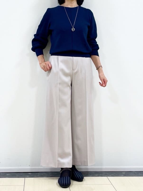 フクさんの「Reflect｜【選べる8色／スカートにもパンツにも◎】ウール混ボートネックニット」を使ったコーディネート