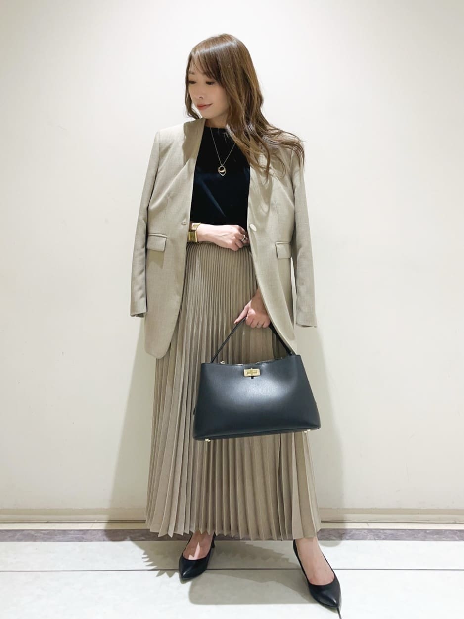 sattoさんの「UNTITLED｜【日本製・本革】Comfit Dresser Pumps（コンフィットドレッサーパンプス）」を使ったコーディネート