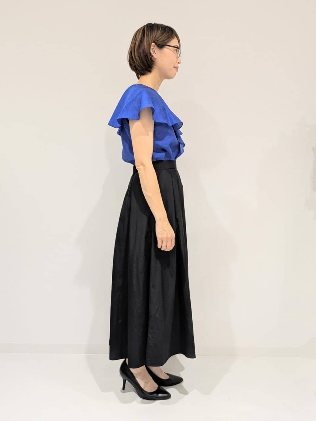 yukariさんの「UNTITLED｜【きれいめ/洗える/フリル】ラッフルシアーブラウス」を使ったコーディネート
