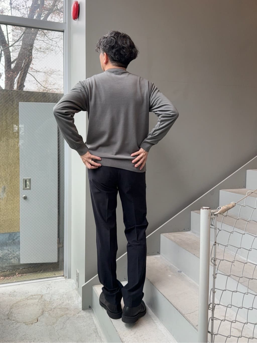 デザイナーTAKEman さんの「TAKEO KIKUCHI｜【360&deg;ストレッチ／セットアップ対応】None Of Stress パンツ」を使ったコーディネート