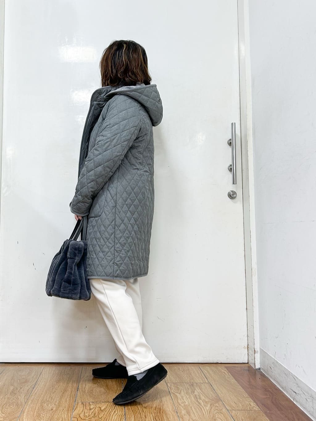 haruさんの「SHOO･LA･RUE｜【撥水/フード取り外し可】自然にくびれる あったかダイヤ柄キルトコート【CIRCRIC】」を使ったコーディネート