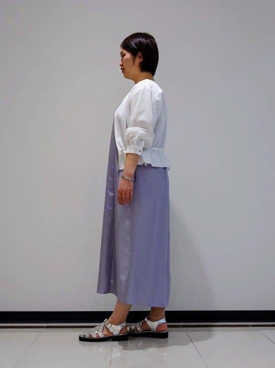 gissyさんの「INDIVI｜◆【合皮】グルカフラットサンダル」を使ったコーディネート