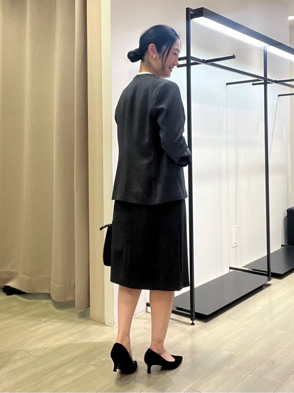TOMOMIさんの「INDIVI｜【洗える／通勤／スーツ】メランジストレッチ ノーカラージャケット」を使ったコーディネート