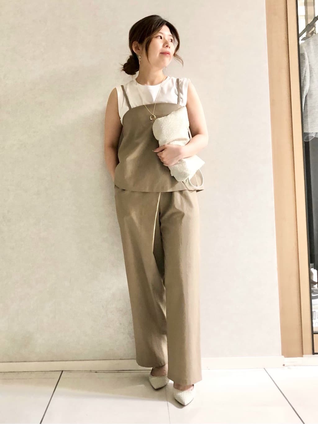 sayuさんの「UNTITLED｜◆【セットアップ可能】フロントラップ ワイドパンツ」を使ったコーディネート
