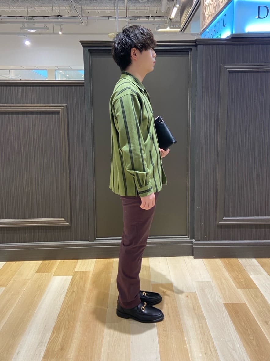 たかぽんさんの「TAKEO KIKUCHI｜【全7サイズ&times;8色展開！】トップマルチヘリンボン パンツ」を使ったコーディネート