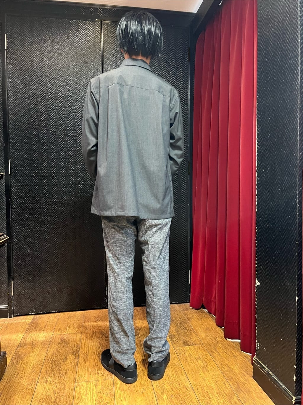  matsuさんの「TAKEO KIKUCHI｜【ベーシック】レザー クラッチバッグ」を使ったコーディネート