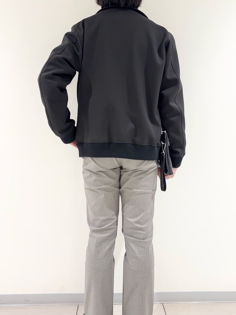 及川さんの「TAKEO KIKUCHI｜【JUST ONE LAYER】ダウンファブリック ジップアップ リブ ブルゾン」を使ったコーディネート