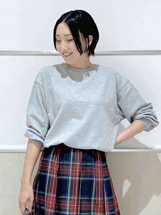 eriko さんの「Dessin｜【360度可愛い・洗える】バックヘンリーカットソー」を使ったコーディネート