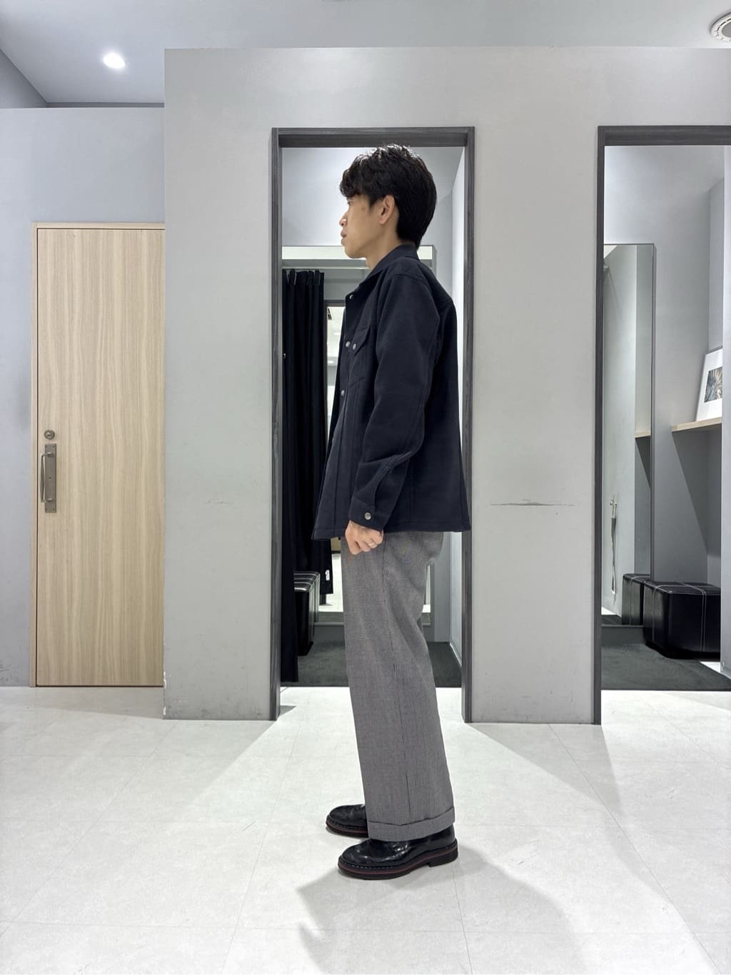わいずみさんの「TAKEO KIKUCHI｜【COOL CITY WEAR】インドライ天竺モックネック プルオーバー /吸汗速乾」を使ったコーディネート