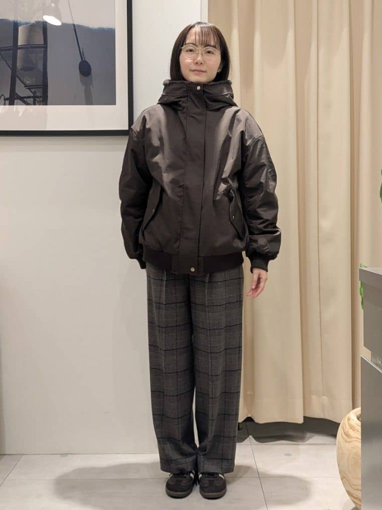 なめさんの「THE SHOP TK｜ふんわり柔らかきれい色 ウール混ハイネックニット」を使ったコーディネート