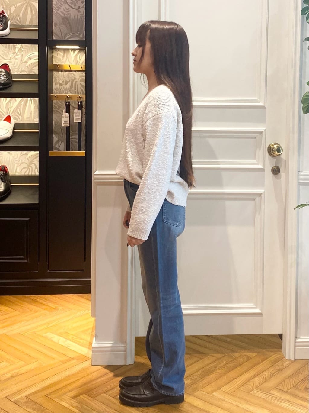 c.wさんの「DRESSTERIOR｜【ウォッシャブル】テーパードコンフォートデニム」を使ったコーディネート