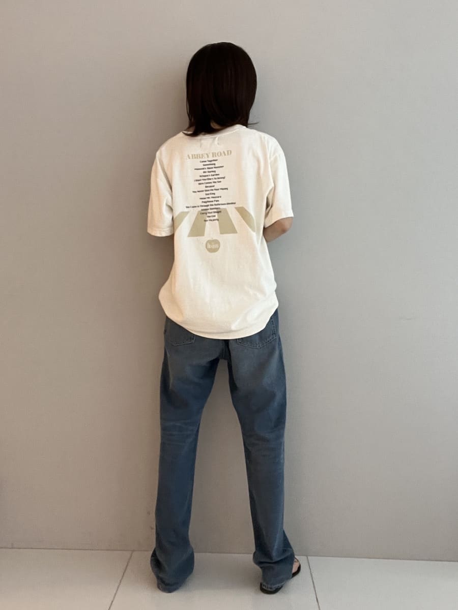 misaさんの「DRESSTERIOR｜【ウォッシャブル】テーパードコンフォートデニム」を使ったコーディネート