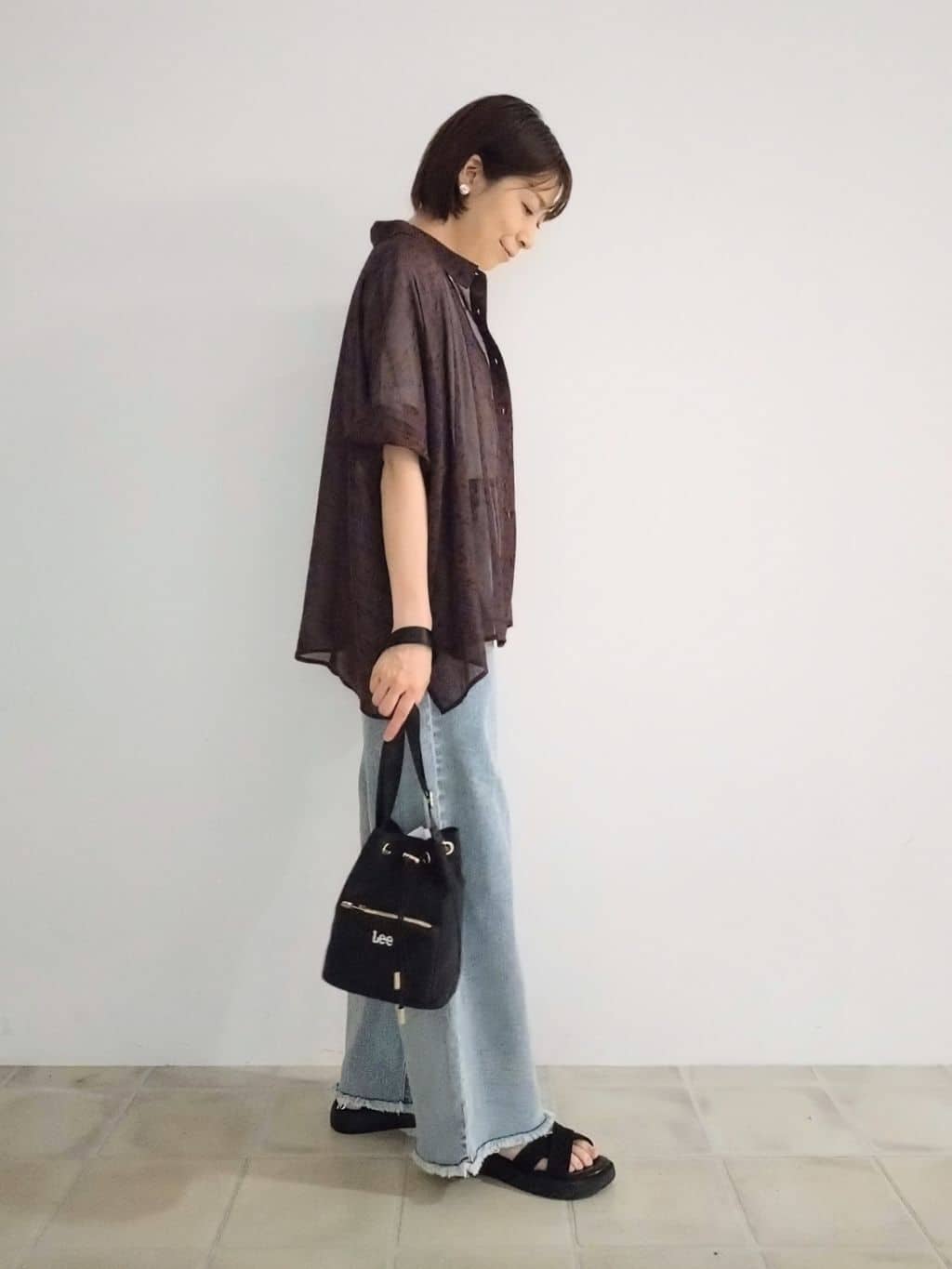 miomioさんの「SHOO･LA･RUE｜【S-LL/ひんやり/UV】選べる6柄でそれぞれ欲しくなる プリントTシャツ」を使ったコーディネート