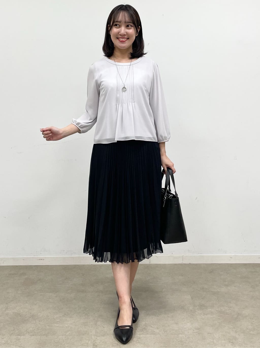 yukariさんの「Reflect｜【SS-4Lサイズ】ピンタック&times;スカラレースブラウス」を使ったコーディネート
