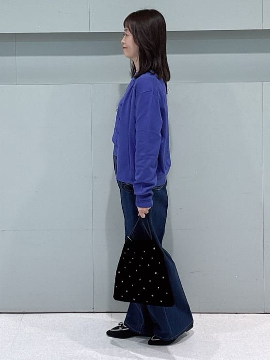 makiさんの「UNTITLED｜【アンサンブル可/洗える】ウォームスパン カーディガン」を使ったコーディネート