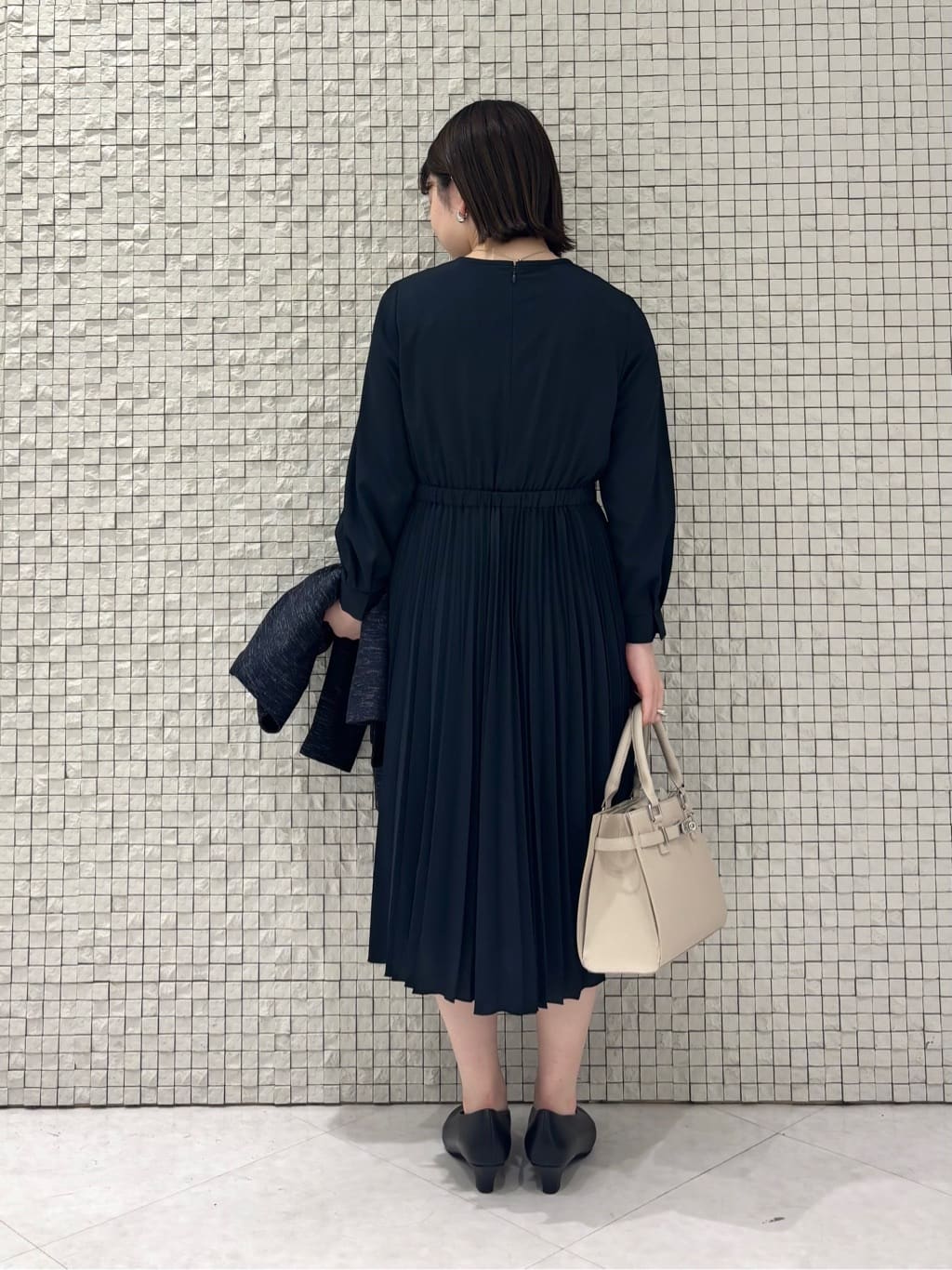 sakuさんの「INDIVI｜フラワーコサージュ」を使ったコーディネート