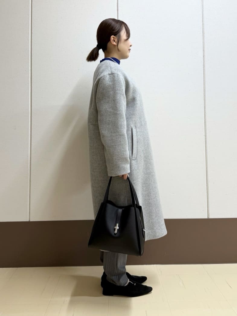 Rikoさんの「INDIVI｜【軽量／ウール混】ライトフォルム ロングコート」を使ったコーディネート