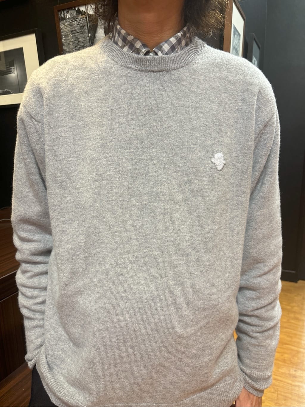 おーのさんの「TAKEO KIKUCHI｜【Air Palette Knit】ワンポイント カラーニット プルオーバー」を使ったコーディネート