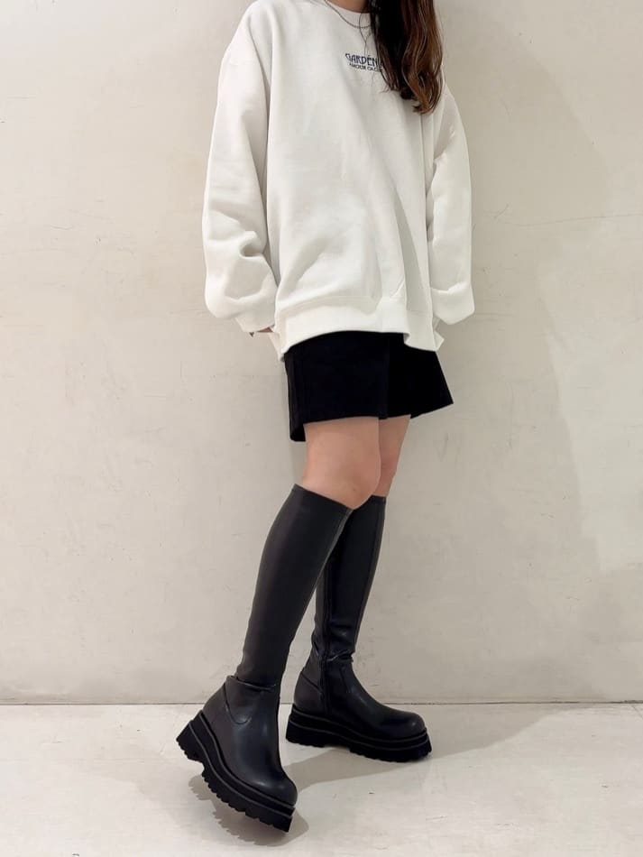 RINAさんの「ESPERANZA｜【晴雨兼用】トラックソールロングブーツ」を使ったコーディネート