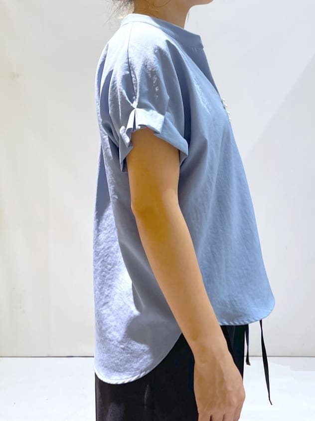 manaさんの「OPAQUE.CLIP｜《7色展開／XS-LLサイズ》タックスリーブスキッパーブラウス【洗濯機洗い可／吸水速乾／抗ピル／防シ」を使ったコーディネート