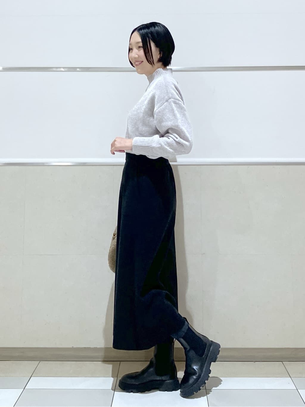 eriko さんの「Dessin｜【洗える】ハイネックベロアモールニット」を使ったコーディネート
