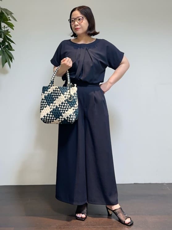 Asamiさんの「UNTITLED｜フープトップネックレス」を使ったコーディネート