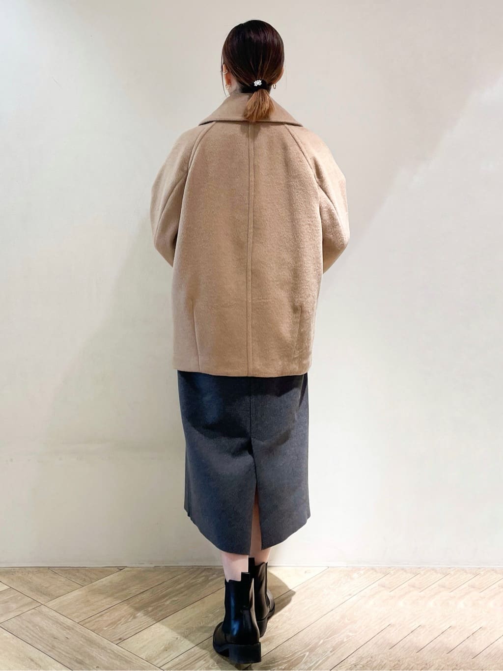 makiさんの「index｜カシミヤブレンドウールミドルピーコート」を使ったコーディネート