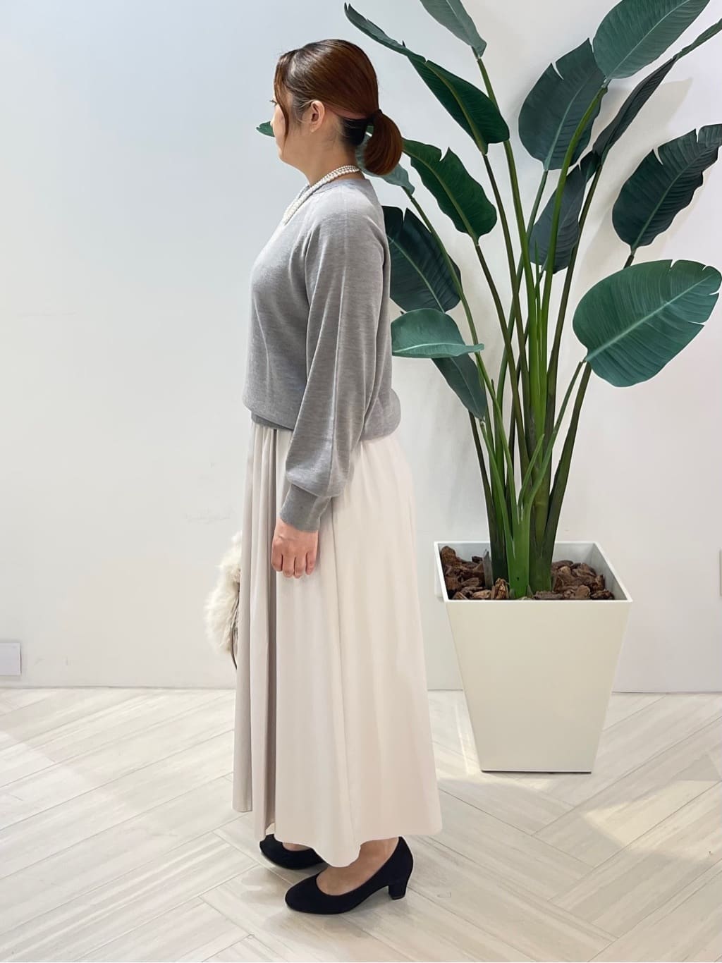 Tomoさんの「UNTITLED｜【8色展開／コンパクト丈】レーヨン混 コクーンニット」を使ったコーディネート