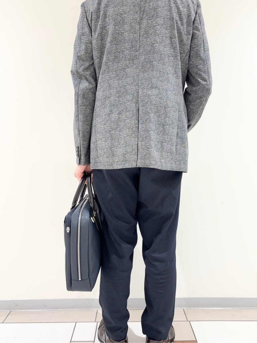 及川さんの「TAKEO KIKUCHI｜【抗菌防臭】COOL DOTS（R）ドビープリント ジャケット」を使ったコーディネート