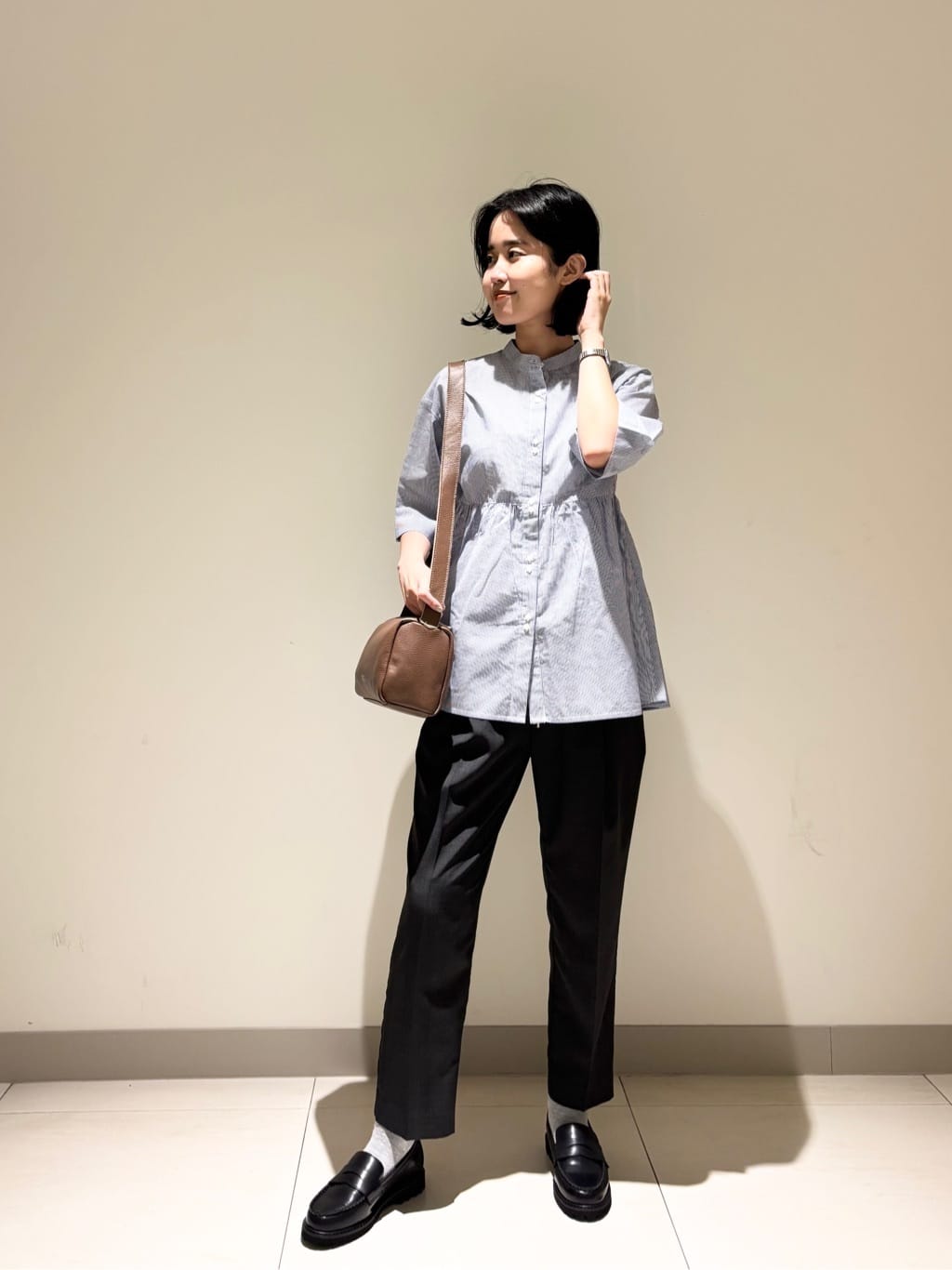mayuさんの「Dessin｜【ウエストゴム・洗える】センターライン入りテーパードパンツ（XS～L）」を使ったコーディネート