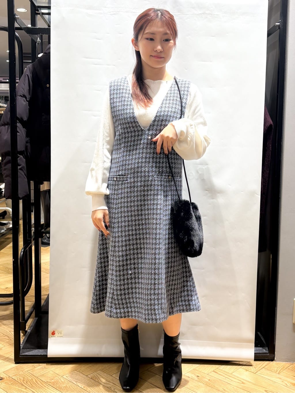 ふうかさんの「index｜ラメスカラップビジューデザインニット【洗濯機OK】《6col／S～LL》」を使ったコーディネート