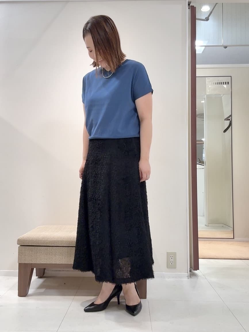 YUIさんの「UNTITLED｜【洗える/前後2WAY】ネックプルオーバーニット」を使ったコーディネート