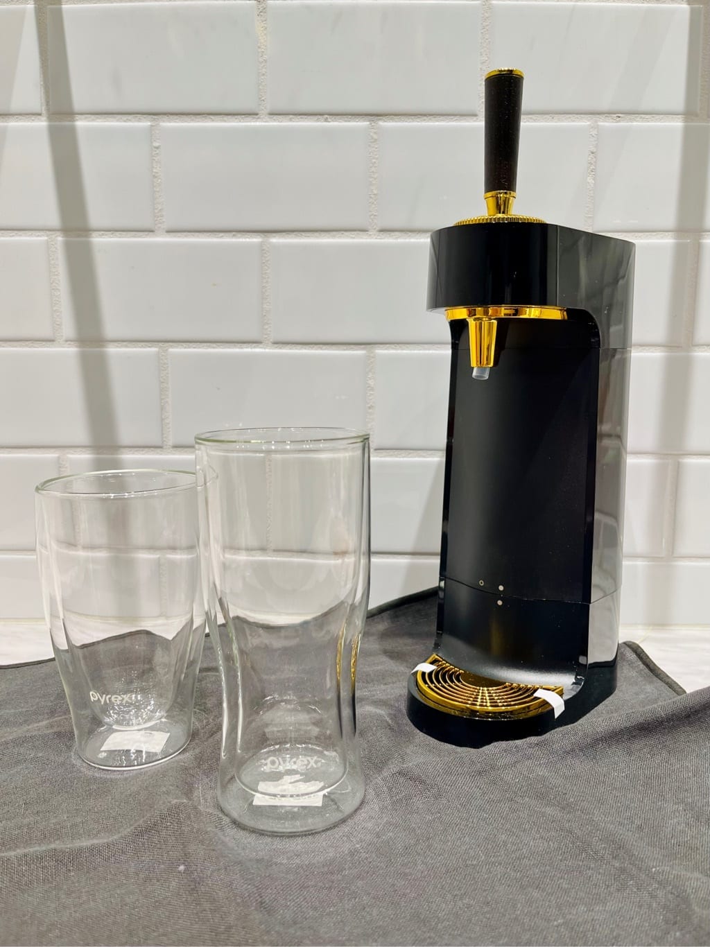 ぐっちさんの「212 KITCHEN STORE｜スタンドビールサーバー BK ＜GREENHOUSE  グリーンハウス＞」を使ったコーディネート