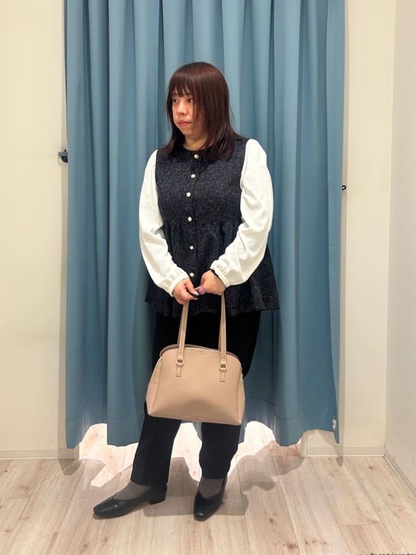 くーさんの「SHOO･LA･RUE｜【S-LL/撥水】通勤やお出かけにも活躍 ミドルトレンチコート」を使ったコーディネート