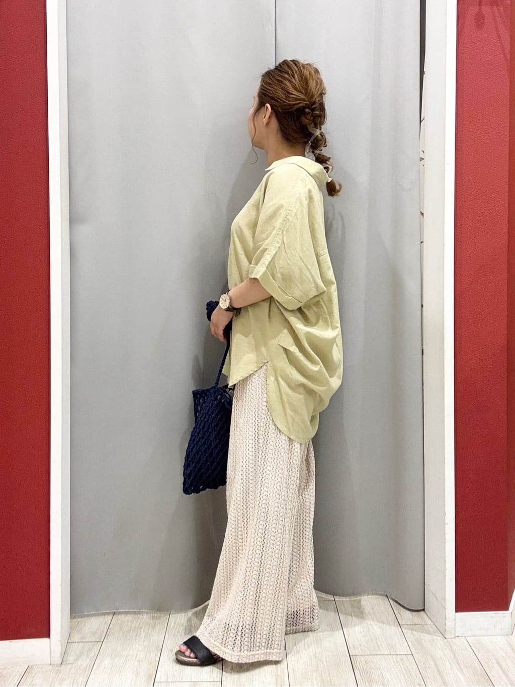 shioさんの「SHOO･LA･RUE｜【S-LL】クロシェ風レースイージーワイドパンツ」を使ったコーディネート