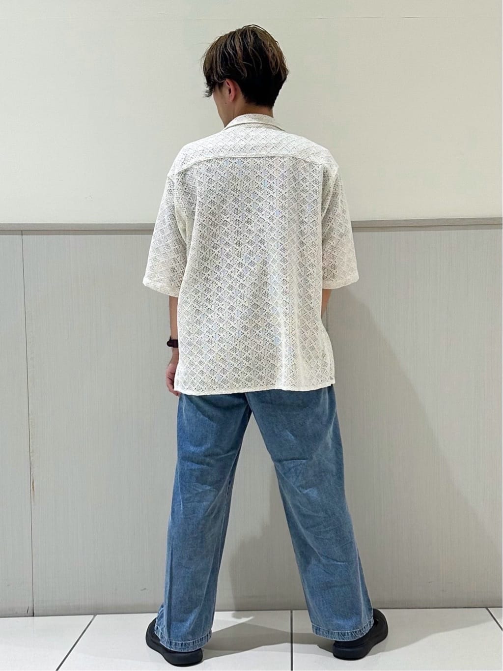 tomoyaさんの「THE SHOP TK｜クラフトレース半袖シャツ 【洗濯機OK】」を使ったコーディネート