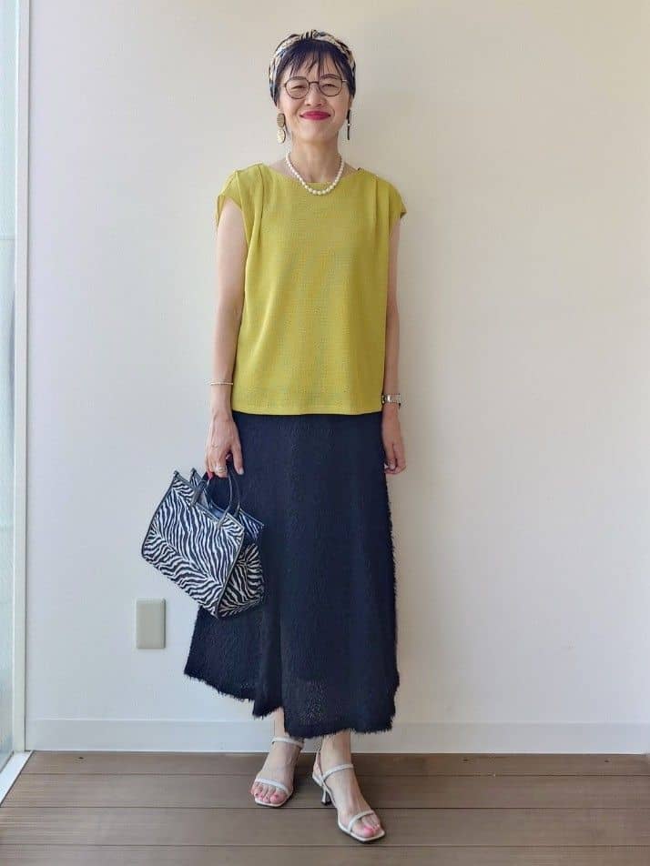 MUTSUKOさんの「UNTITLED｜【ジャージ素材】インナードッキングシアーカットソー」を使ったコーディネート