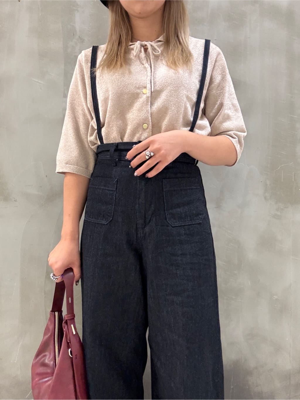minaさんの「grove｜華やぐラメモールで秋先取り　衿付きプルオーバーニット」を使ったコーディネート
