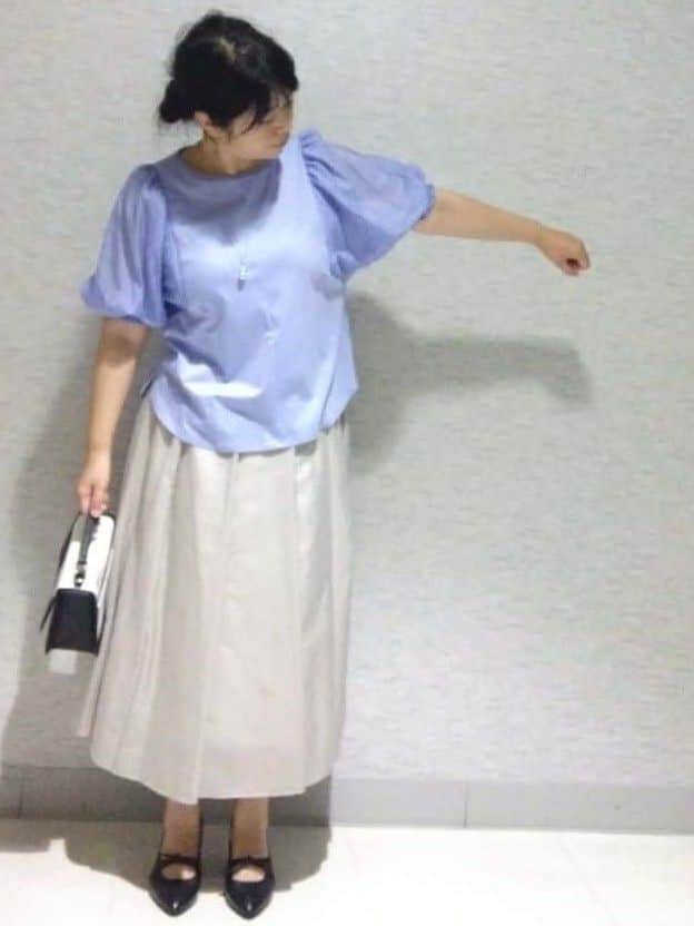 sakoさんの「Reflect｜【マシンウォッシュ可／セットアップ可】シアーボックスタックプリーツスカート」を使ったコーディネート