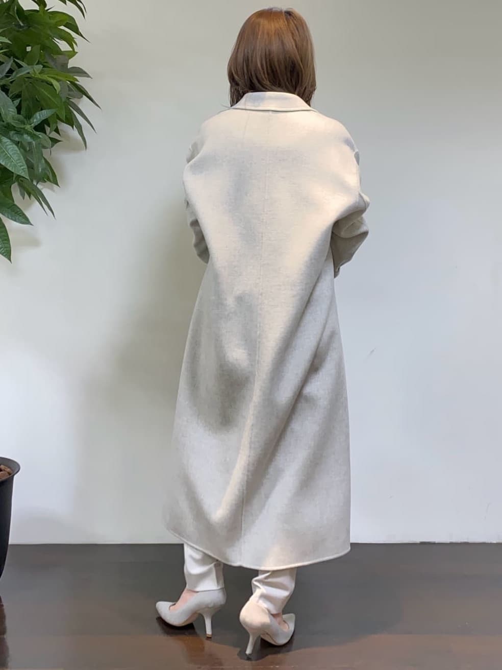 tomoさんの「UNTITLED｜【ロング丈/軽やか】テーラード　リバーコート」を使ったコーディネート