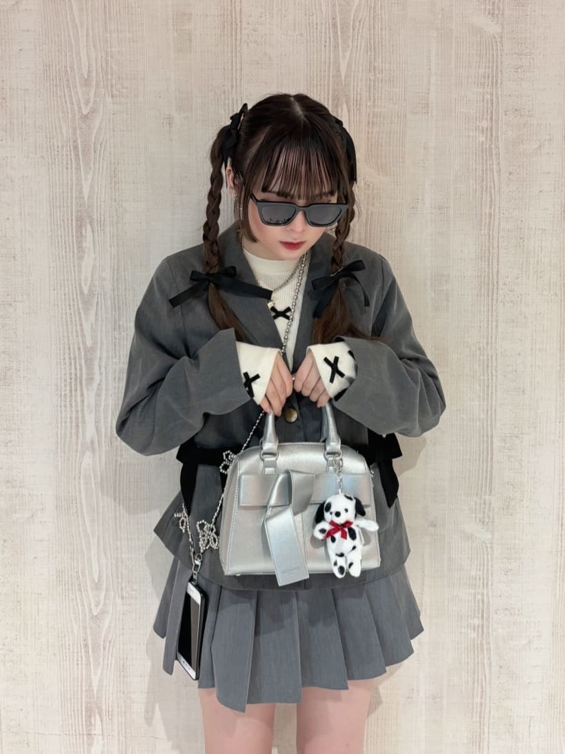 HUANG WEI HSUANさんの「ESPERANZA｜エムリットリボン2WAYボストン」を使ったコーディネート
